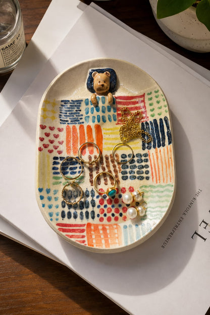 The little catch all for beautiful messes - handmade ceramic trinket dish.