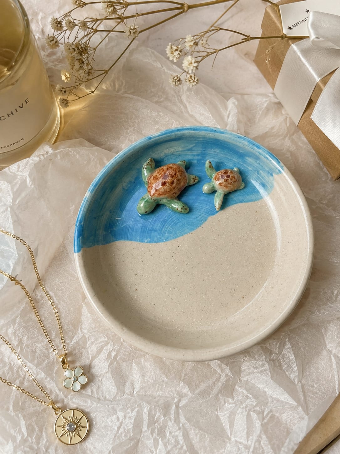 Handmade Sea Turtle Keepsake Dish - Coastal Ceramic Jewellery Dish.