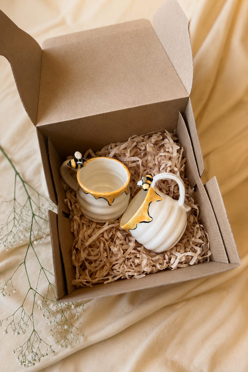 Handmade Bumble Bee Mug Set - Artisan Pottery Coffee & Tea Cup.