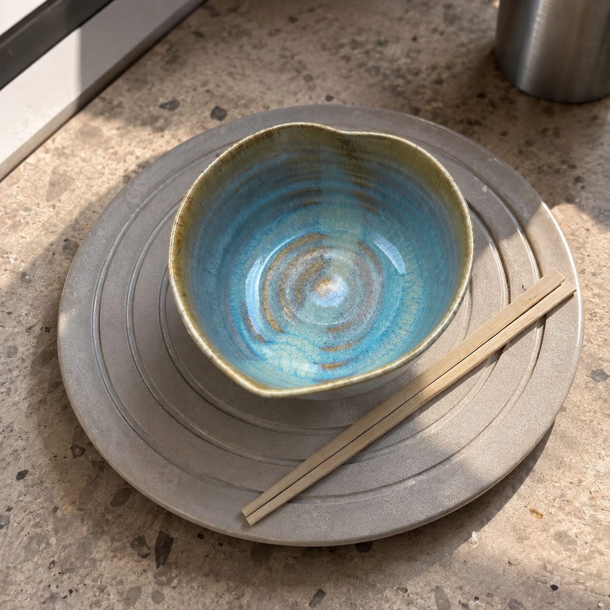 Handcrafted Ceramic Ramen Bowl - Artisan Dinnerware for Ramen, Noodles, Soup & Rise Bowls.