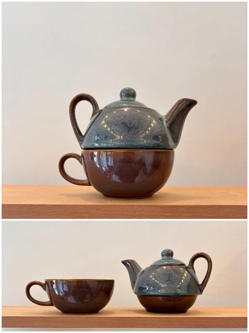 The Nesting Teas Set - Handcrafted ceramic teapot & Cup for One